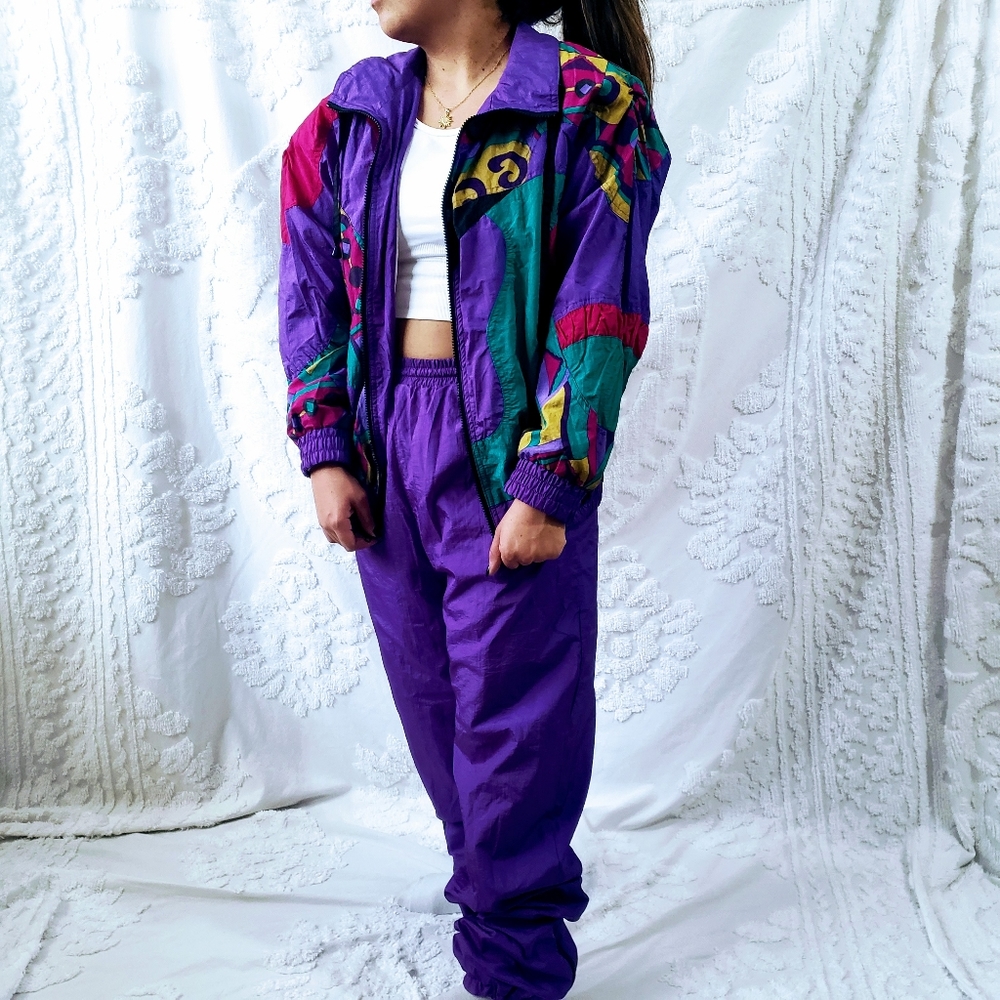 VINTAGE WINDBREAKER TRACK SUIT